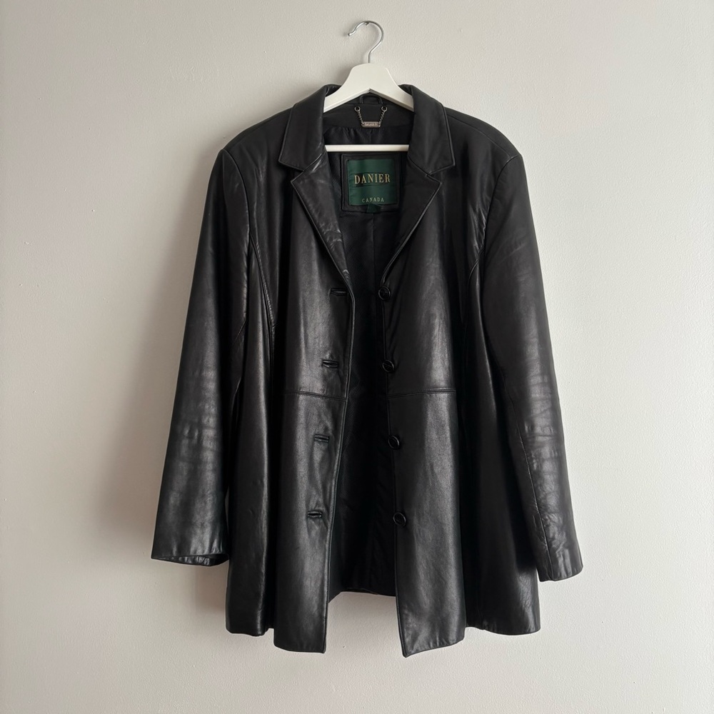 Danier Black Leather Button-Front Coat - Picture 10 of 16